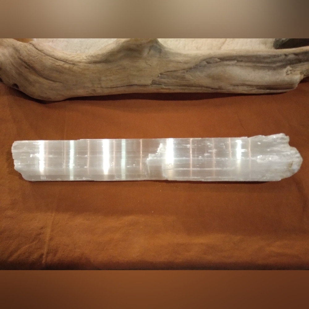 Elegant White Selenite Wand